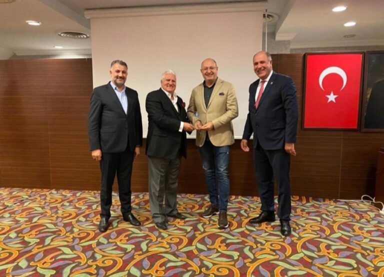 Van Vakfimizin Antalya şubesinin düzenlemiş olduğu …
